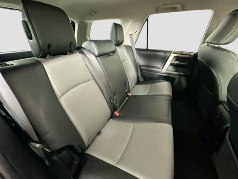Used 2019 Toyota 4Runner SR5 Premium image 28