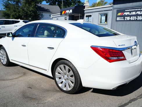 Used 2016 Buick LaCrosse Leather w/ Experience Buick Package image 10