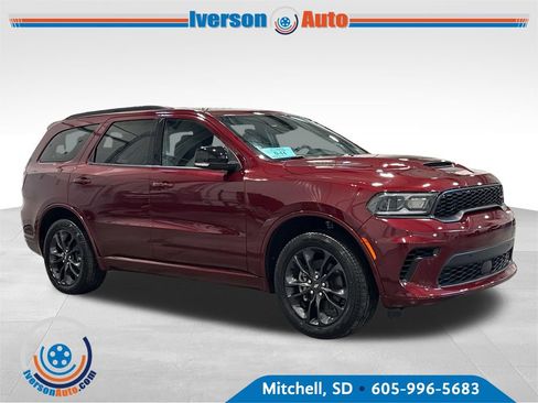 Used 2024 Dodge Durango GT AWD/4WD image 1