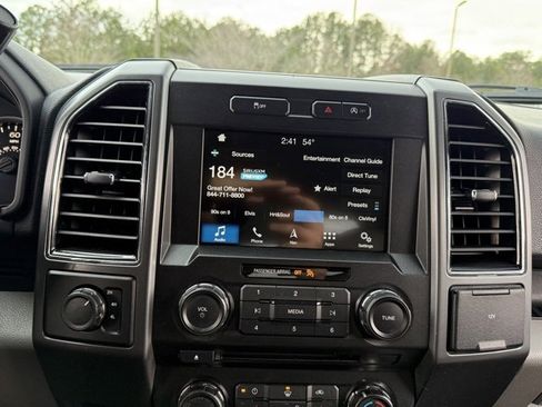 Used 2018 Ford F150 XLT w/ Equipment Group 302A Luxury image 19