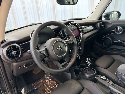 Used 2024 MINI Cooper S FWD image 4