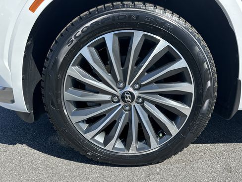 Used 2024 Hyundai Palisade Calligraphy FWD image 12