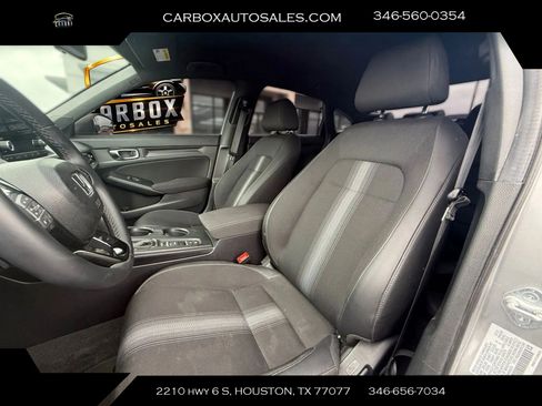 Used 2025 Honda Civic Sport image 22