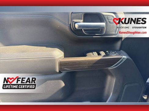 Used 2021 Chevrolet Silverado 1500 LT AWD/4WD image 19