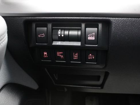 Used 2018 Subaru Outback 2.5i Premium image 9