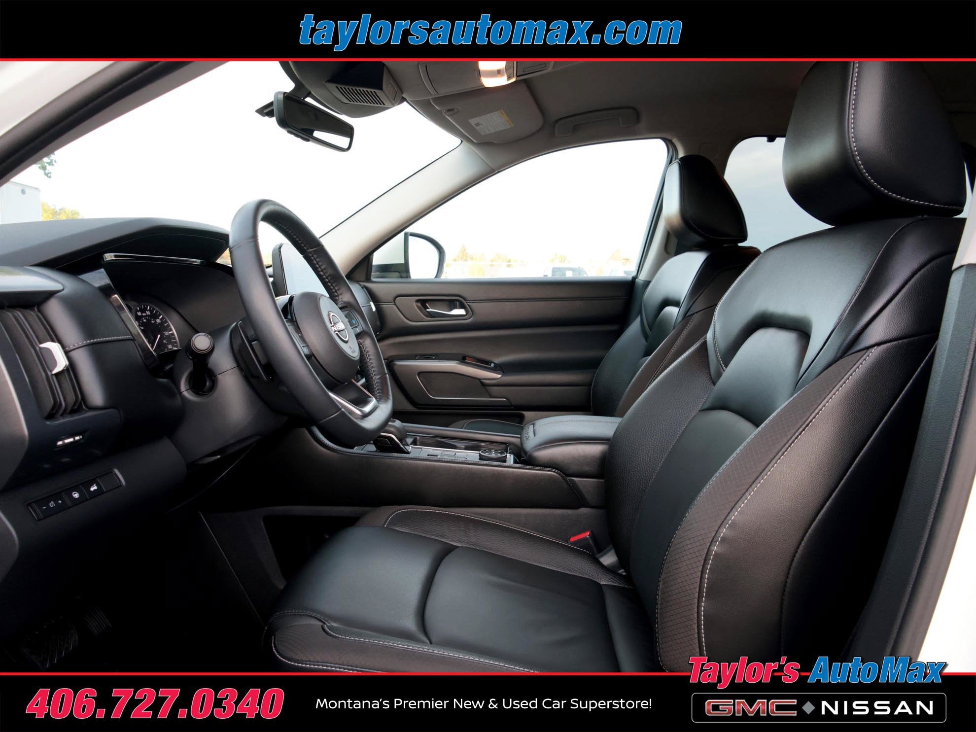 Used 2023 Nissan Pathfinder SL w/ Black Appearance Package AWD/4WD image 5