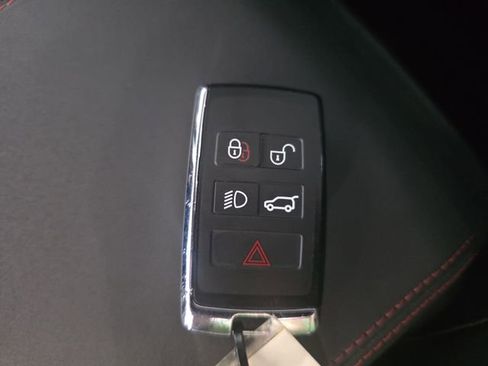 Used 2020 Land Rover Discovery Sport S R-Dynamic AWD/4WD image 36