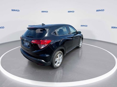 Used 2016 Honda HR-V LX image 8