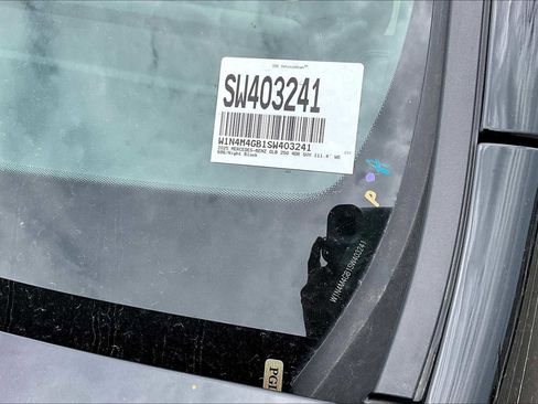 New 2025 Mercedes-Benz GLB 250 GLB 250 image 22