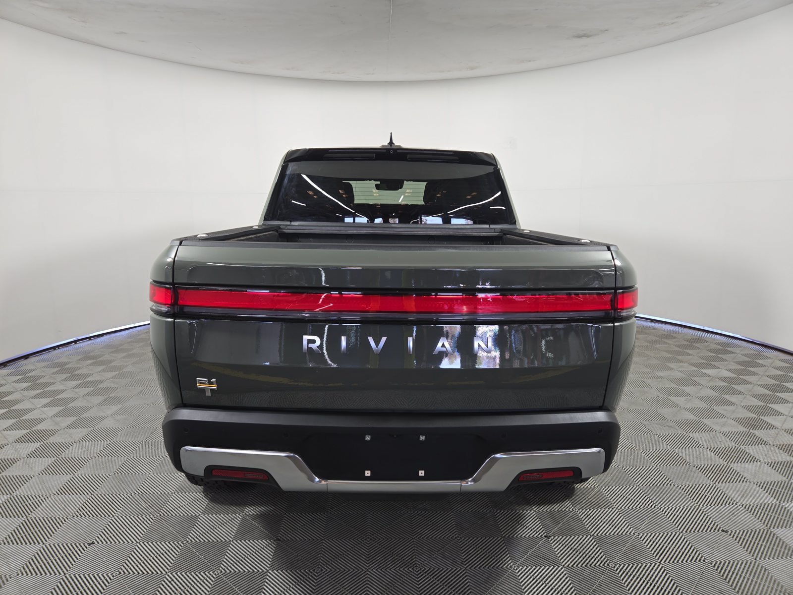 Used 2022 Rivian R1T Launch Edition AWD/4WD image 4