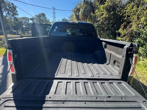 Used 2013 Ford F150 XLT w/ XLT Chrome Pkg image 23