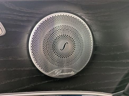 Used 2018 Mercedes-Benz E 300 image 27