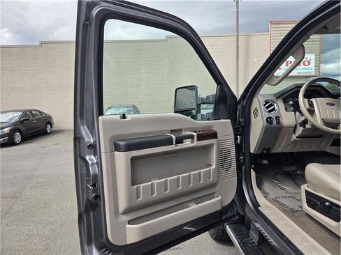 Used 2009 Ford F350 Lariat AWD/4WD image 14