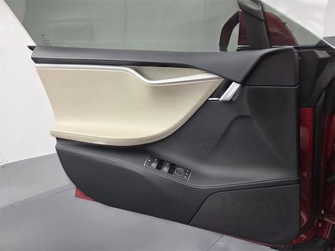 Used 2017 Tesla Model S AWD image 21