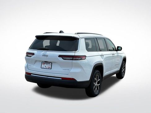 New 2025 Jeep Grand Cherokee L Limited image 3