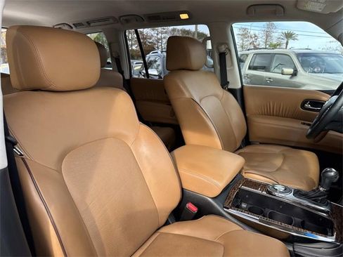 Used 2017 Nissan Armada Platinum image 10