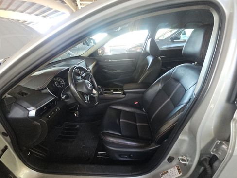 Used 2024 Nissan Altima 2.5 SR FWD image 5