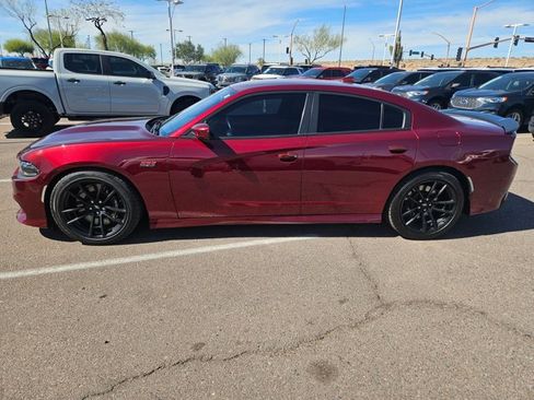 Used 2022 Dodge Charger Scat Pack w/ Dynamics Package image 9