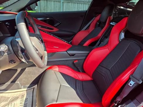 Used 2025 Chevrolet Corvette Z06 w/ Stealth Interior Trim Package RWD image 13