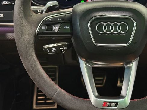 Used 2024 Audi RS Q8 AWD/4WD image 16