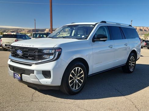 Certified 2025 Ford Expedition Max Platinum AWD/4WD image 5