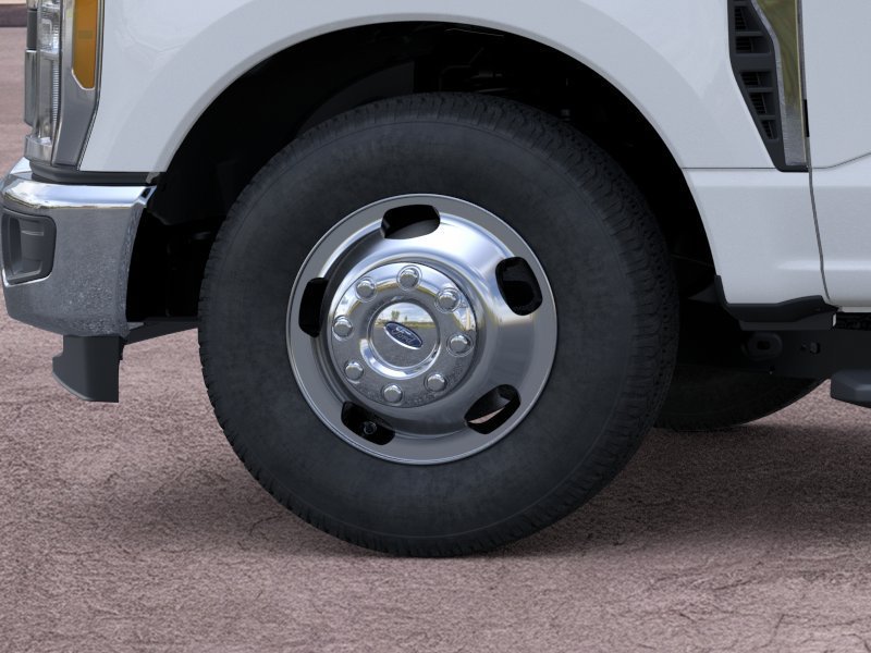 New 2025 Ford F350 XL w/ XL Chrome Package RWD image 19