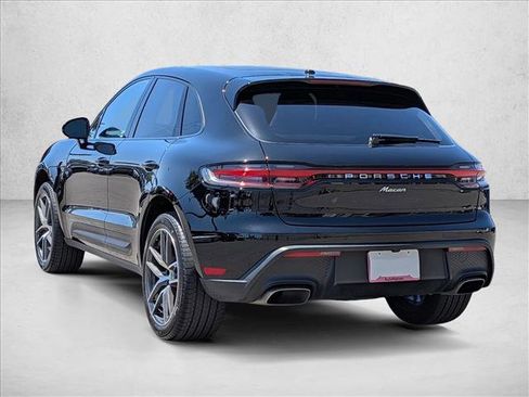 Used 2024 Porsche Macan AWD/4WD image 8
