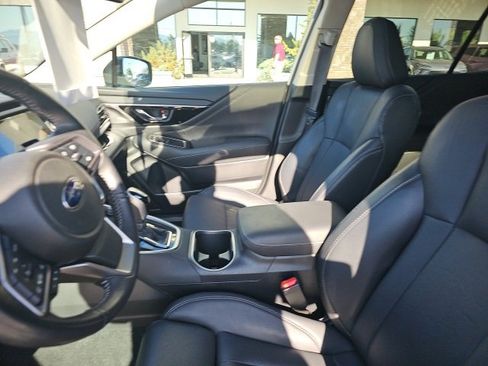 Used 2023 Subaru Outback Limited image 35