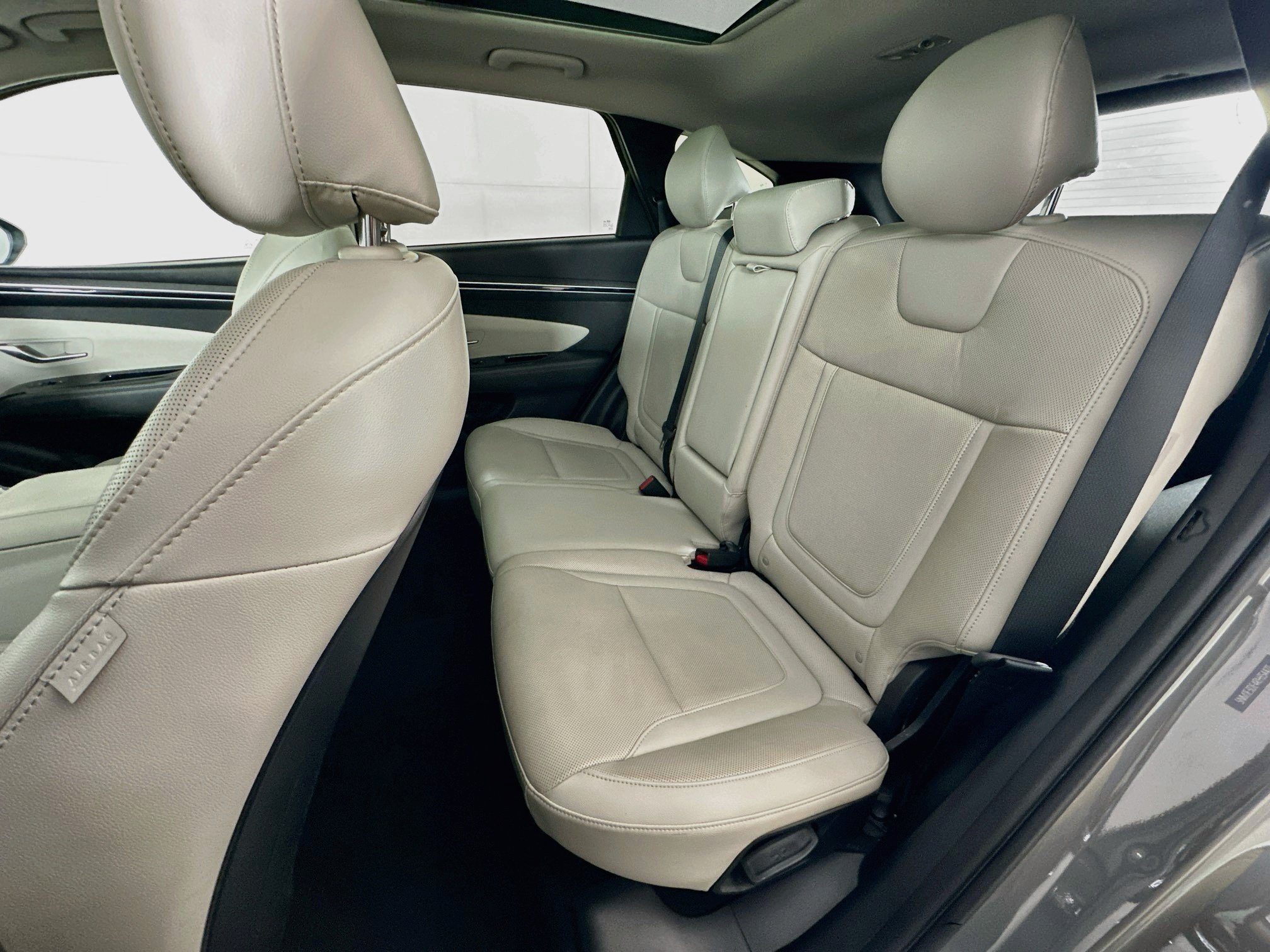 Used 2024 Hyundai Tucson Limited FWD image 28