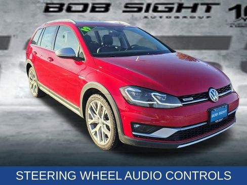 Used 2019 Volkswagen Golf Alltrack SE image 9