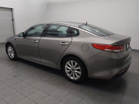 Used 2016 Kia Optima EX image 3