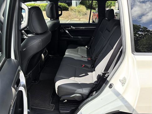 Used 2023 Lexus GX 460 Premium w/ Premium Plus Package AWD/4WD image 22