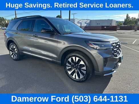 Used 2026 Ford Explorer Platinum w/ LUX Leather Package AWD/4WD image 9