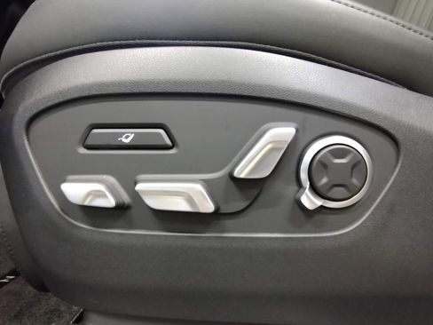 New 2026 Hyundai Ioniq 9 Calligraphy AWD/4WD image 22
