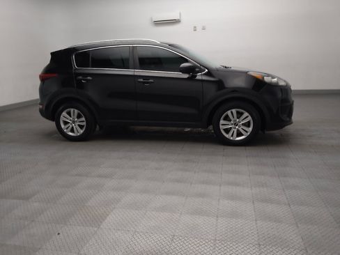 Used 2017 Kia Sportage LX w/ LX Popular Package FWD image 11