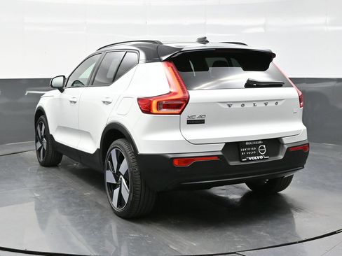Used 2023 Volvo XC40 Recharge Ultimate w/ Protection Package Premier image 5