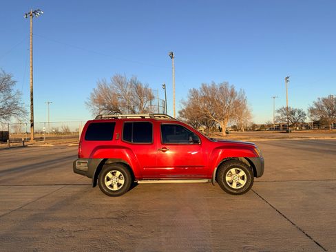 Used 2010 Nissan Xterra S image 26
