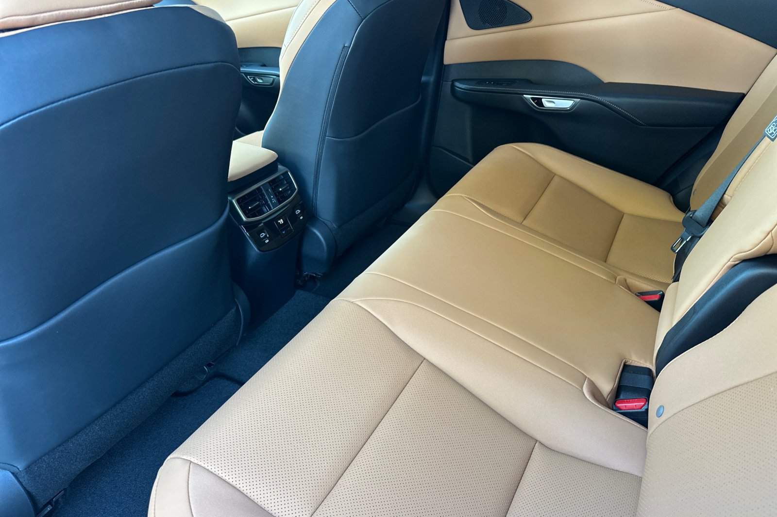 New 2026 Lexus RX 350 Premium w/ Convenience Package AWD/4WD image 9
