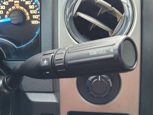 Used 2014 Ford F150 XLT w/ XLT Chrome Package image 25