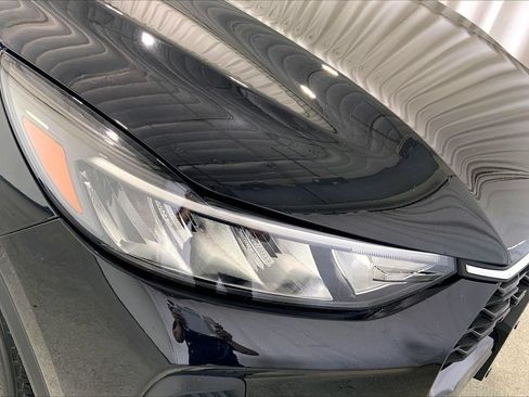 Used 2025 Ford Escape ST-Line FWD image 28