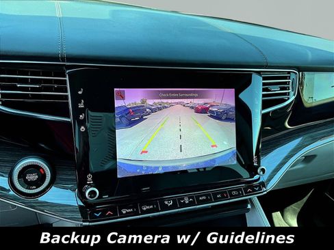 Used 2022 Jeep Wagoneer Series III AWD/4WD image 14