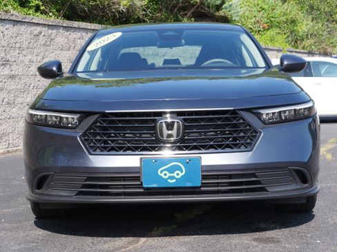 Used 2023 Honda Accord LX image 2