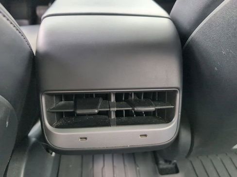 Used 2021 Tesla Model 3 Long Range AWD/4WD image 21