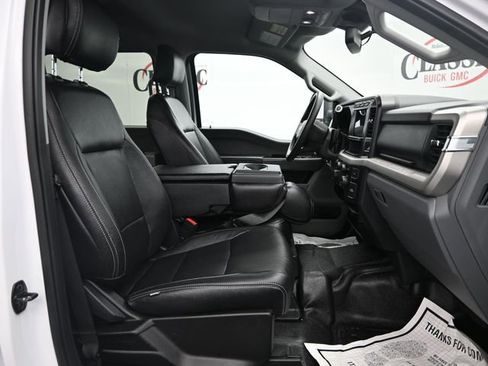 Used 2023 Ford F250 XLT w/ FX4 Off-Road Package image 10