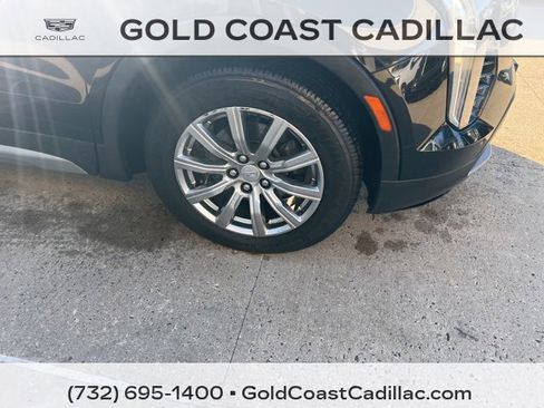 Used 2019 Cadillac XT4 Premium Luxury w/ Cold Weather Package image 6