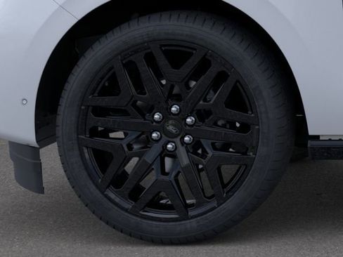 New 2026 Ford Expedition Platinum w/ Stealth Performance Package image 19