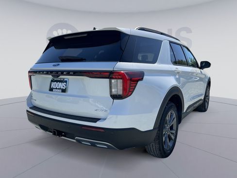 New 2026 Ford Explorer Active w/ Active Comfort Package AWD/4WD image 7