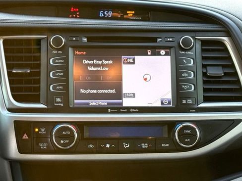 Used 2024 Toyota RAV4 XLE image 13