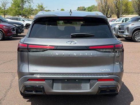 Certified 2023 INFINITI QX60 Luxe w/ Performance Audio Package AWD/4WD image 6