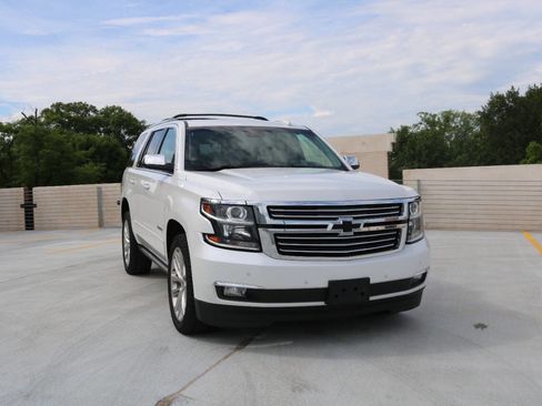Used 2019 Chevrolet Tahoe Premier w/ Premier Plus Edition AWD/4WD image 8